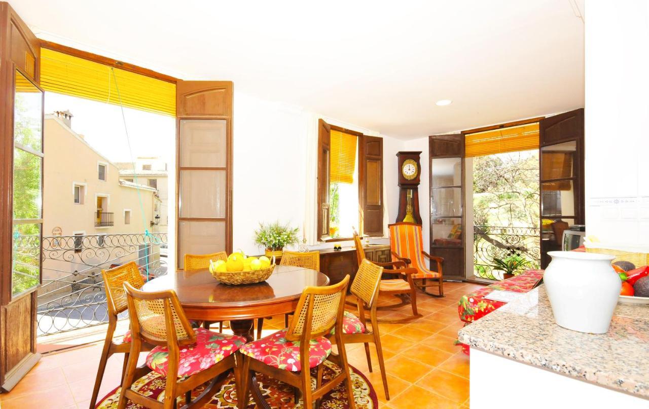 Casa Del Escriva Apartment Relleu Luaran gambar