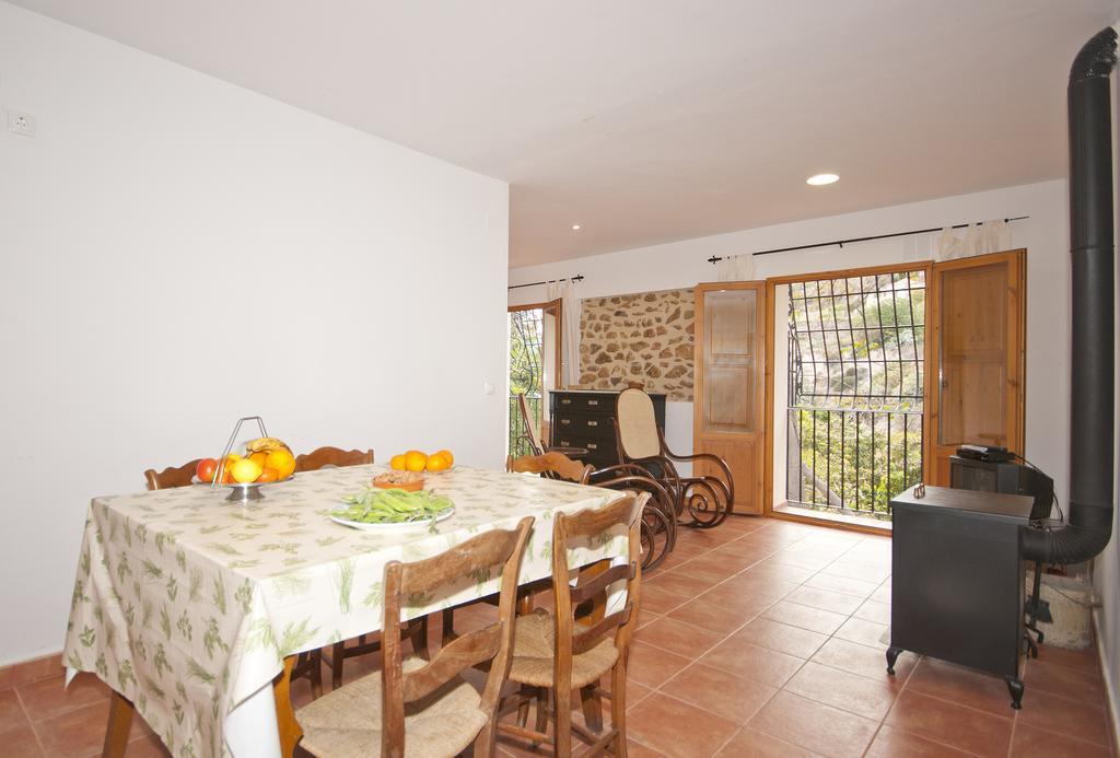 Casa Del Escriva Apartment Relleu Bilik gambar